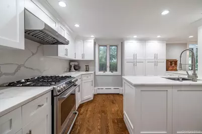 3186 William Street, Wantagh, NY 11793 - Photo 19