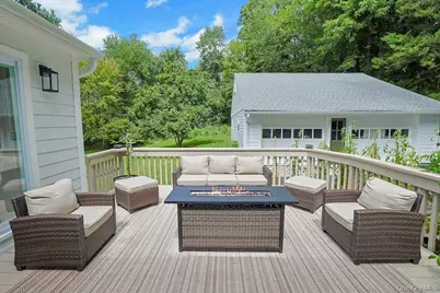 8 Rosehill Drive, Armonk, NY 10504 - Photo 21