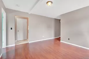 231 Columbus Blvd, Amityville, NY 11701 - Photo 15