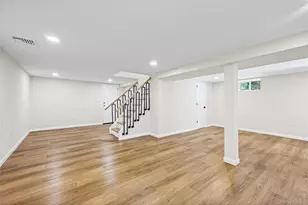 14 Camelot Ln, East Setauket, NY 11733 - Photo 37