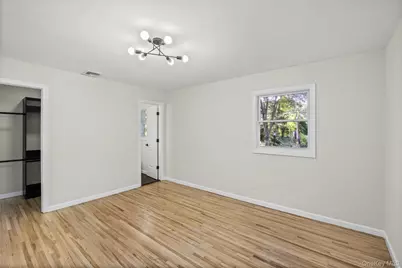 14 Camelot Lane, East Setauket, NY 11733 - Photo 27