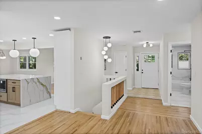 14 Camelot Lane, East Setauket, NY 11733 - Photo 21