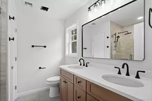155 S Quaker Ln, Hyde Park, NY 12538 - Photo 19