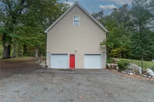219 Brimstone Hill Rd, Pine Bush, NY 12566 - Photo 9