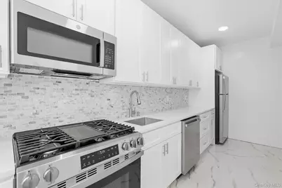 220 Pelham Road #2C, New Rochelle, NY 10805 - Photo 15