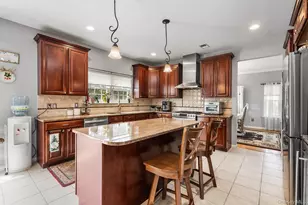 51 Jordan Dr, Medford, NY 11763 - Photo 11