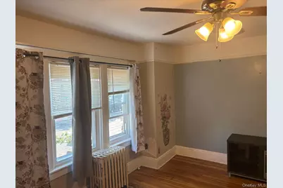 12113 Hillside Avenue, Richmond Hill, NY 11418 - Photo 9