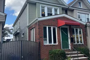 121-13 Hillside Ave., Richmond Hill, NY 11418 - Photo 17
