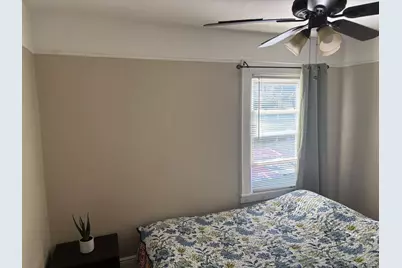 12113 Hillside Avenue, Richmond Hill, NY 11418 - Photo 15