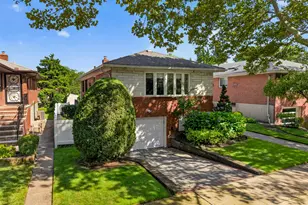 26-15 Clearview Expy, Bayside, NY 11360 - Photo 3