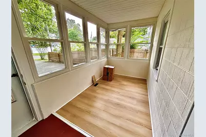 103 Maple Street S, Lake Grove, NY 11755 - Photo 5