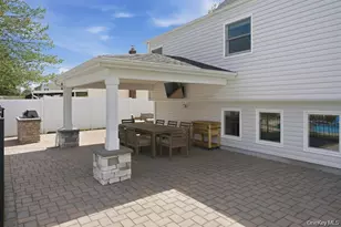 703 Peter Paul Dr, West Islip, NY 11795 - Photo 27