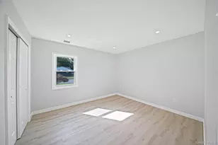 93 Putnam Ave, West Babylon, NY 11704 - Photo 15