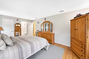 124 Bayview Dr, Oakdale, NY 11769 - Photo 19