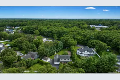 124 Bayview Drive, Oakdale, NY 11769 - Photo 43