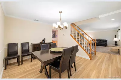124 Bayview Drive, Oakdale, NY 11769 - Photo 13