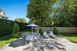 200 Little Plains Rd, Southampton, NY 11968 - Photo 5