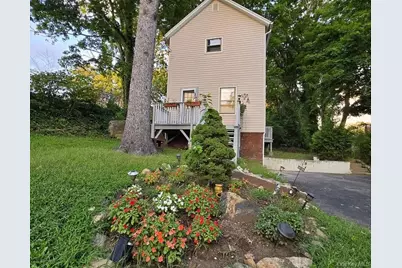 27 B Wood Road, Great Neck, NY 11024 - Photo 1