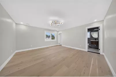 2 Lee Place, Old Bethpage, NY 11804 - Photo 21
