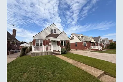 82-26 258th Street, Glen Oaks, NY 11004 - Photo 3