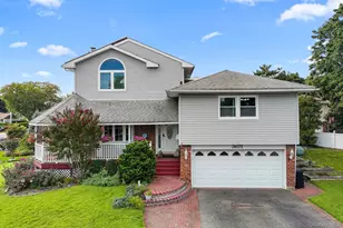 3671 Adele Ct, Wantagh, NY 11793 - Photo 3