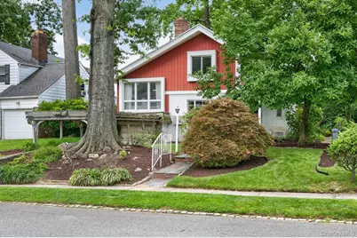 85-22 213th Street, Hollis, NY 11427 - Photo 1