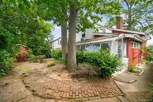 85-22 213th St, Hollis, NY 11427 - Photo 29