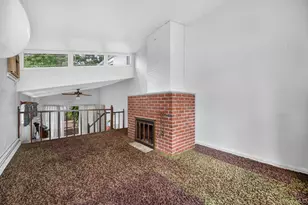 85-22 213th St, Hollis, NY 11427 - Photo 11