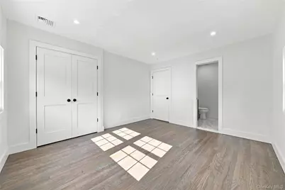 13 Campbell Lane, East Islip, NY 11730 - Photo 21