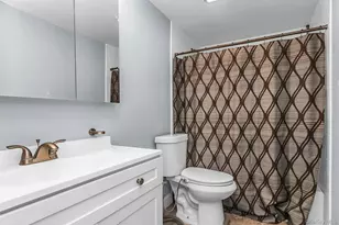 2911 Eagle Ave, Medford, NY 11763 - Photo 17