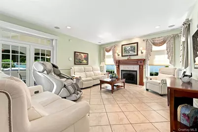 3 Crescent Drive, Northport, NY 11768 - Photo 7