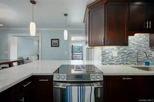 38 Hurlihe St, Poughkeepsie, NY 12601 - Photo 7