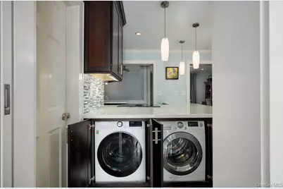 38 Hurlihe Street #38B, Poughkeepsie, NY 12601 - Photo 15