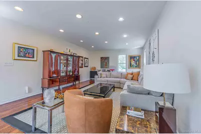112 Harrison Street, Lawrence, NY 11559 - Photo 9