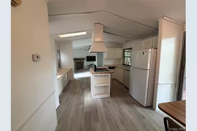 8 Hampshire Lane, Loch Sheldrake, NY 12759 - Photo 7