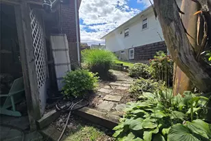 37 Marino Ave, Port Washington, NY 11050 - Photo 29