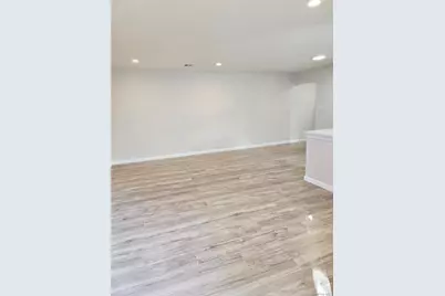 27 Fargo Court #27, Coram, NY 11727 - Photo 9