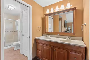 122 Commonwealth Ave, Merrick, NY 11566 - Photo 13