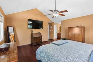122 Commonwealth Ave, Merrick, NY 11566 - Photo 21