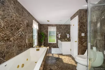 125 Vineyard Avenue, Highland, NY 12528 - Photo 19
