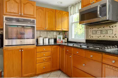 125 Vineyard Avenue, Highland, NY 12528 - Photo 15