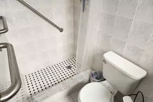 61-15 98th St, Rego Park, NY 11374 - Photo 9