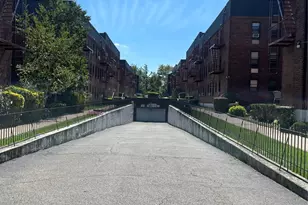215-40 47th Ave, Bayside, NY 11361 - Photo 19