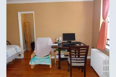 215-40 47 #3B, Bayside, NY 11361 - Photo 3