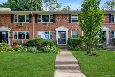 35U Madison Park Gardens #35U, Port Washington, NY 11050 - Photo 1