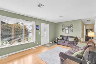 44 Fairfax Rd, Fishkill, NY 12524 - Photo 5
