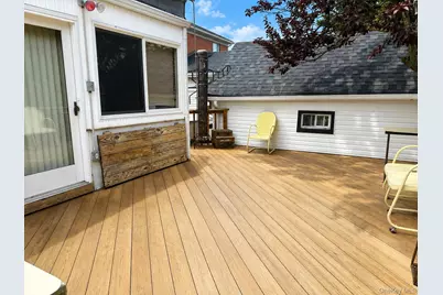 13810 Cronston Avenue, Rockaway Park, NY 11694 - Photo 21