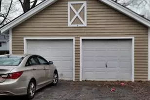 7 High St, Poughkeepsie, NY 12601 - Photo 3