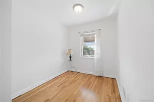 1047 E 217th St, Bronx, NY 10469 - Photo 15
