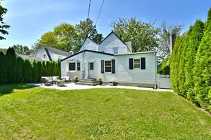 162 Elton Rd, Garden City, NY 11530 - Photo 27